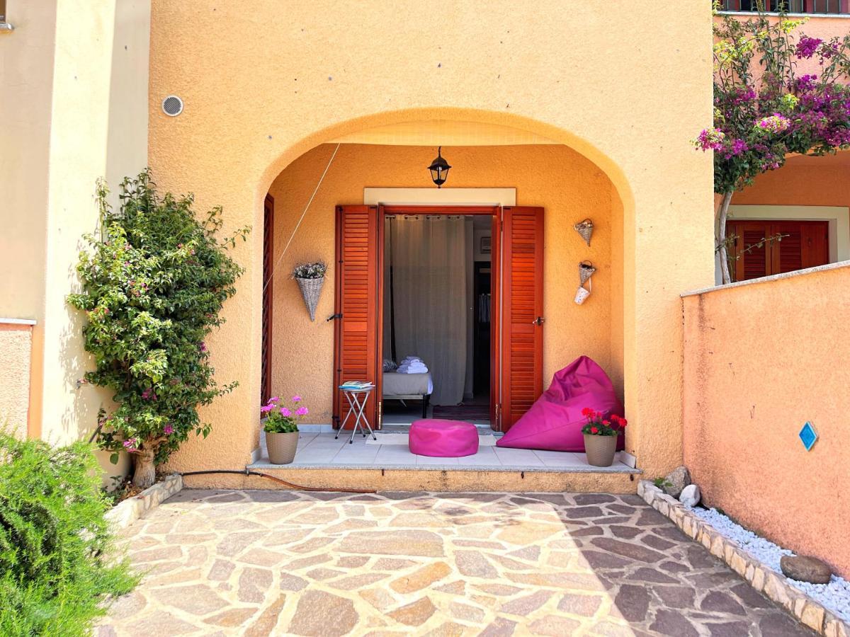 Casa Quasimodo, Con Patio E Giardino Privato Daire Olbia Dış mekan fotoğraf